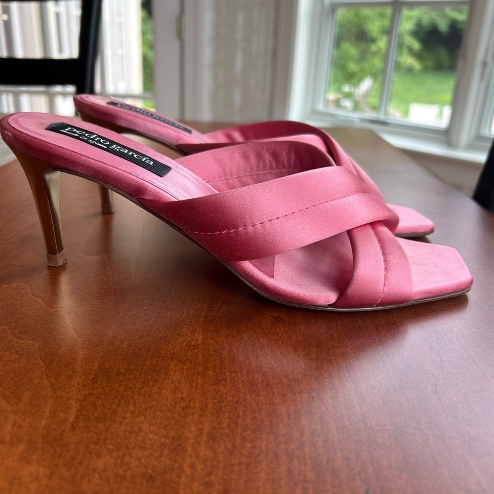 Pink Satin Slide Heels Sandals Size 40 - Picture 1 of 7